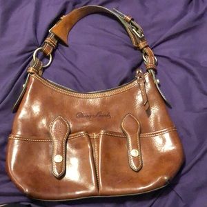 Ladies brown leather Dooney & Bourke purse